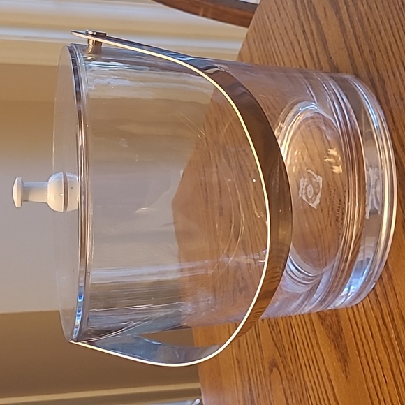 Pottery Barn Outdoor Ice Bucket with Lid Clear Plastic Chrome Handle 7.5" - Picture 1 of 5